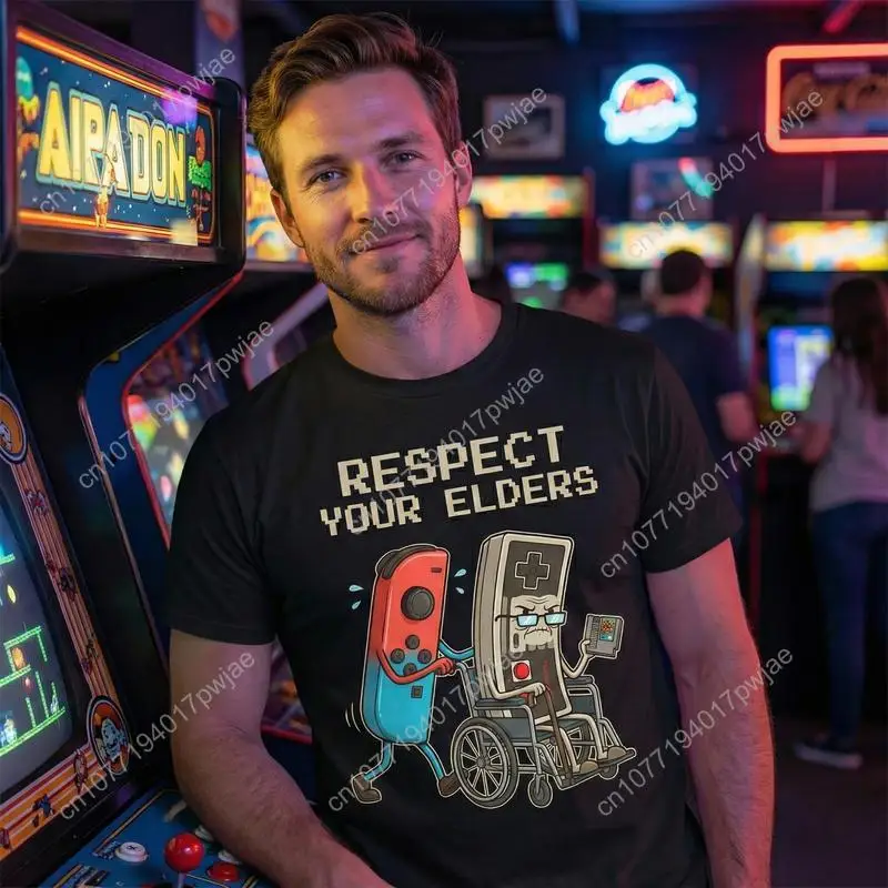 Funny Retro Gamer Graphic T-Sh - Retro Gaming Consoles 评论和价格